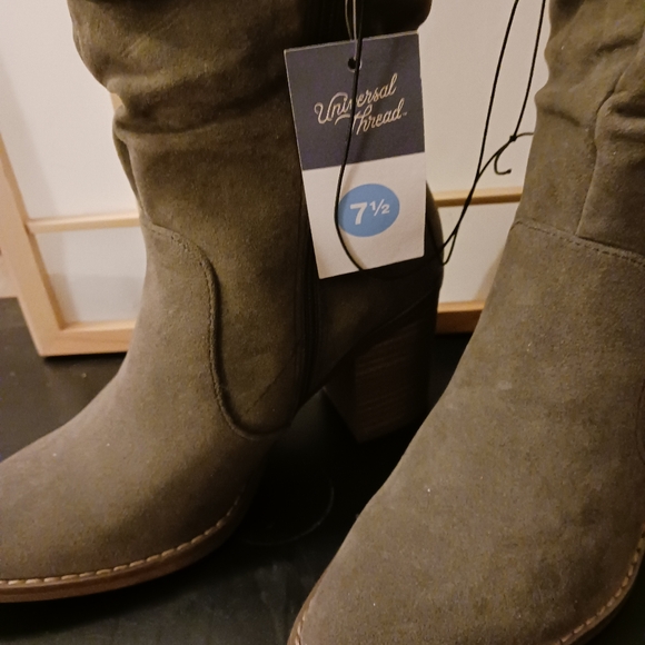 New Universal Threads under knee long boots sz.7.5 color grey - Picture 3 of 7